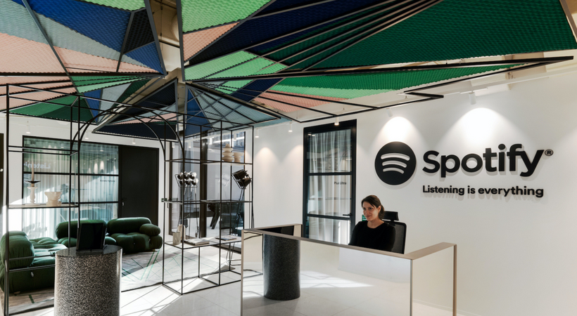 Spotify、動画ポッドキャストのマネタイズ条件を大幅緩和・・・クリエイターの新たな収益源に