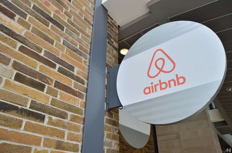 Airbnb、Gameplanner.AIを2億ドル弱で買収・・・Siriの創設者によるAIスタートアップ