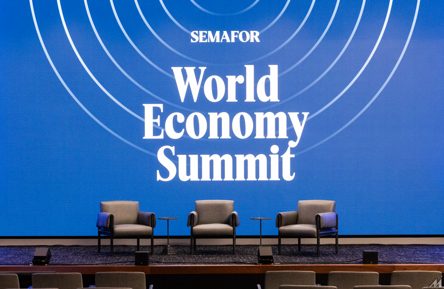 米ニュースメディア「Semafor」、イベント事業でダボス会議に挑戦状・・・収益の過半数を占める成長分野に成長