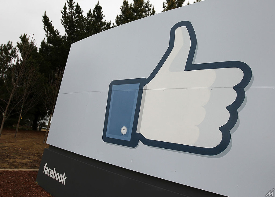 <p>MENLO PARK, CA – FEBRUARY 01:  A sign with the “like” symbol stands in front of the Facebook headquarters on February 1, 2012 in Menlo Park, California.  Facebook is expected to file for its first initial public offering today seeking to raise at least $5 billion.  (Photo by Justin Sullivan/Getty Images)</p>