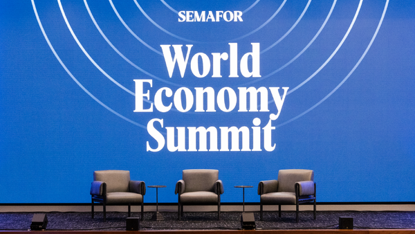 米ニュースメディア「Semafor」、イベント事業でダボス会議に挑戦状・・・収益の過半数を占める成長分野に成長 画像