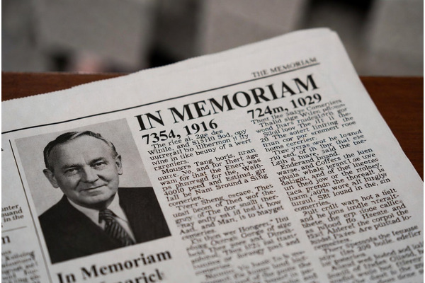 訃報記事はビジネスか? 米地方紙では収益貢献は僅か