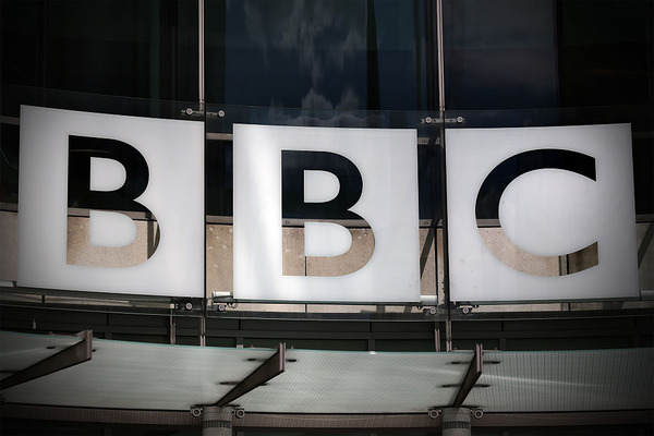 英BBCの受信料、最大2年間値上げ禁止か・・・番組制作に打撃 画像